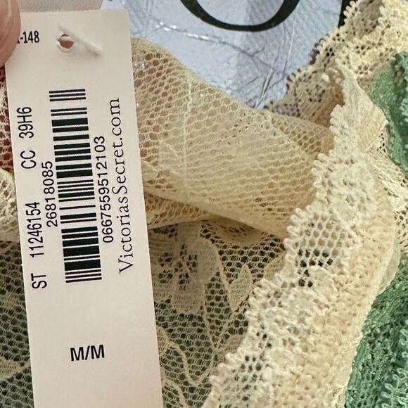 Victoria’s Secret Bikini Panties - Picture 2 of 5